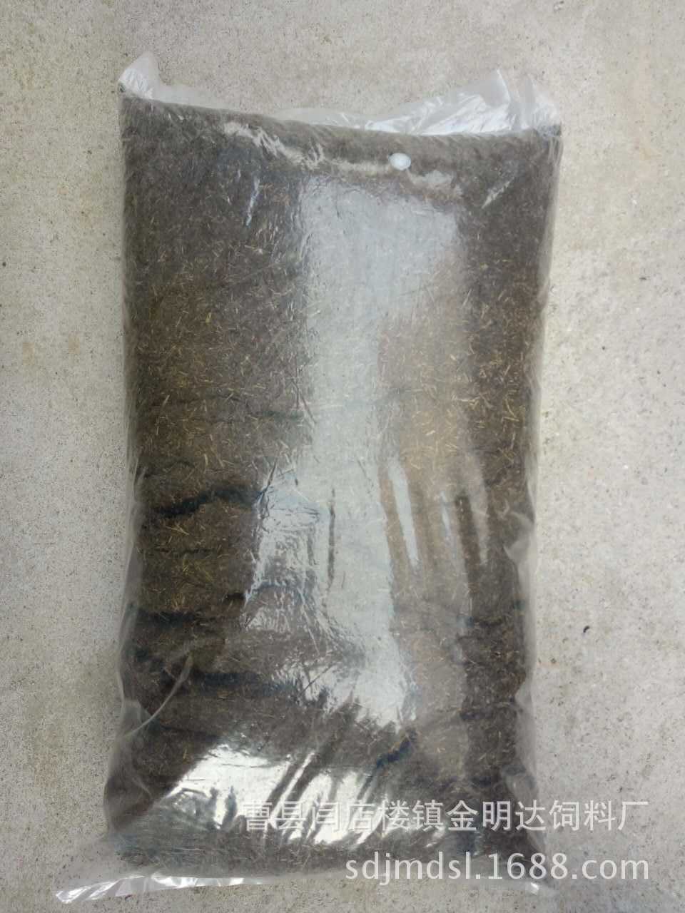 2、秸稈發(fā)酵飼養(yǎng)牛有什么好處？